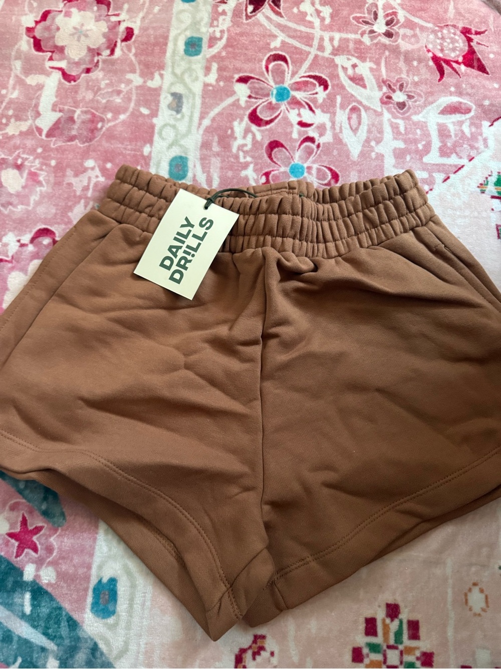 Daily Drills Girls' Tan Elastic-Waist Shorts
